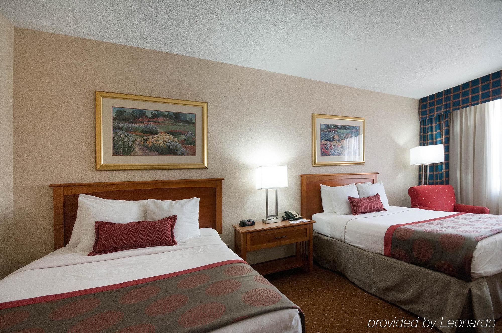 Rodeway Inn Indianapolis I-70 Екстериор снимка