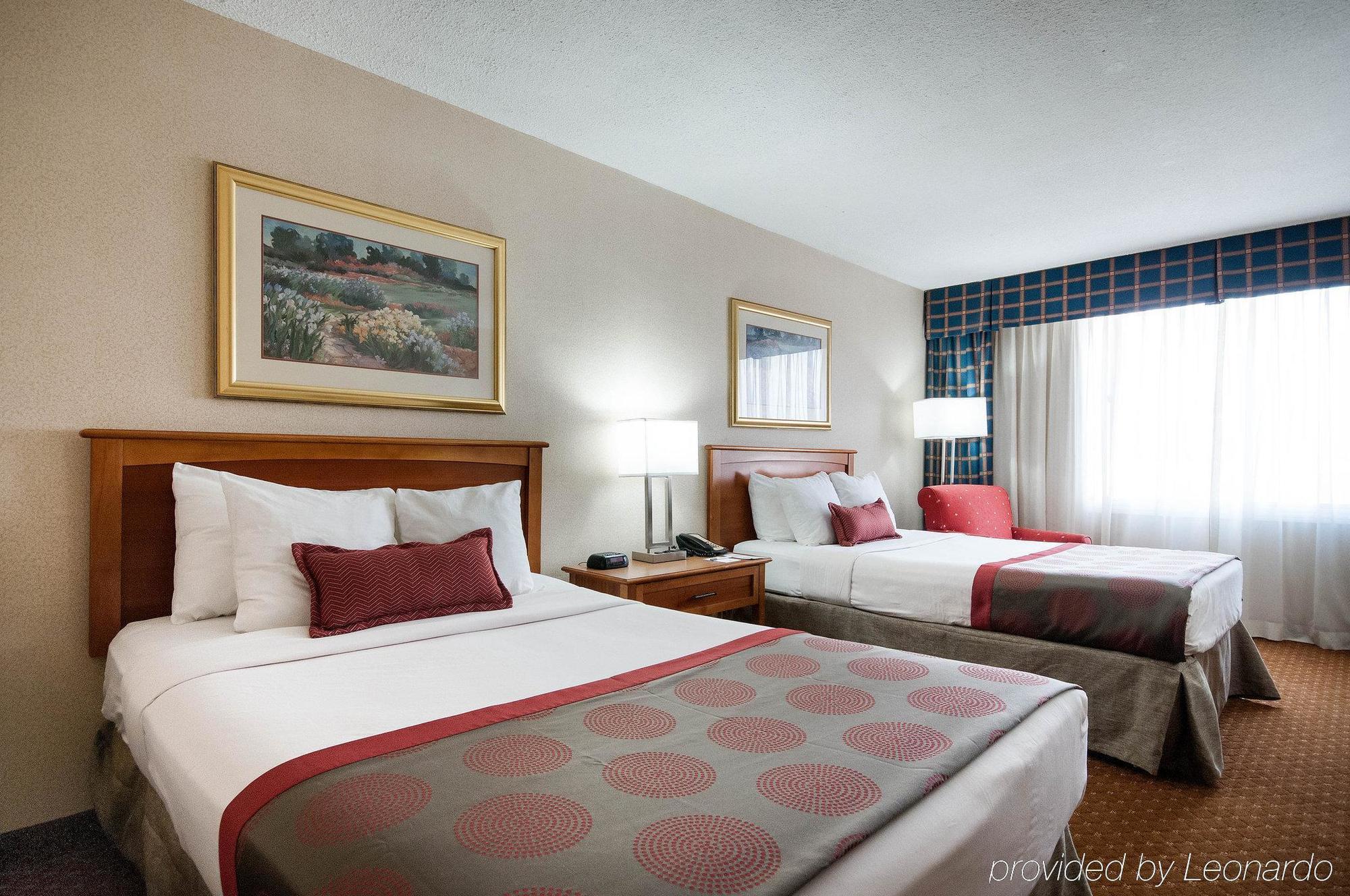 Rodeway Inn Indianapolis I-70 Екстериор снимка