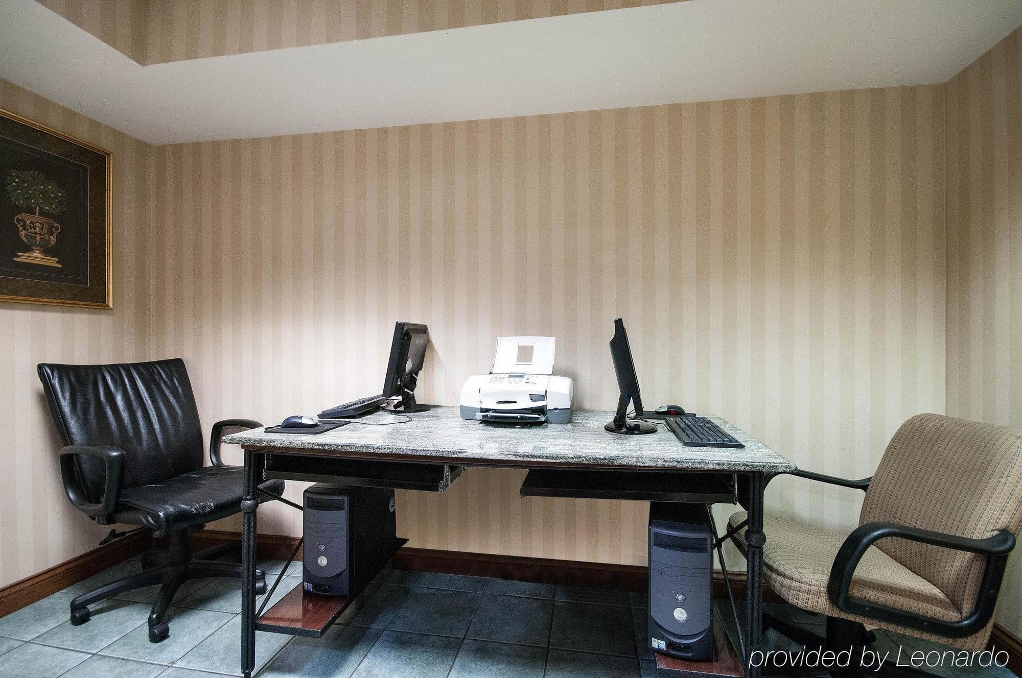 Rodeway Inn Indianapolis I-70 Екстериор снимка