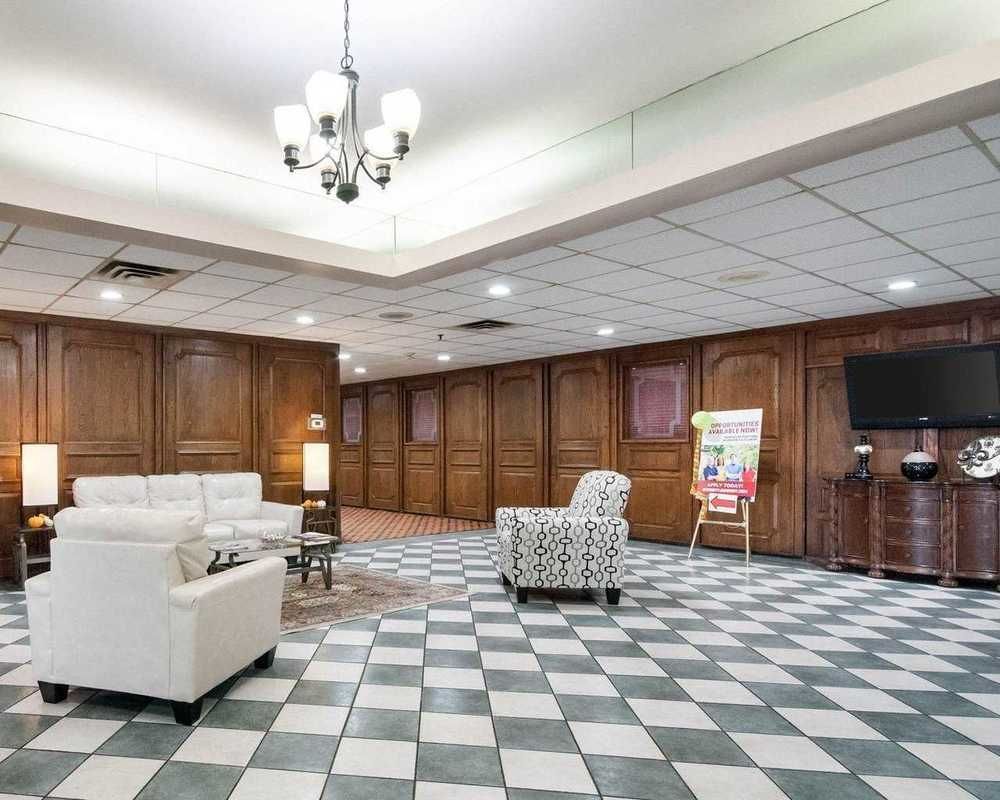 Rodeway Inn Indianapolis I-70 Екстериор снимка